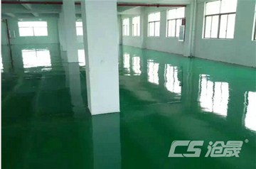 福建滄晟環氧地坪漆廠家 下雨天環氧地坪漆施工有哪些注意事項？