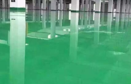 要如何預防環氧地坪漆施工后表面出現粗糙？